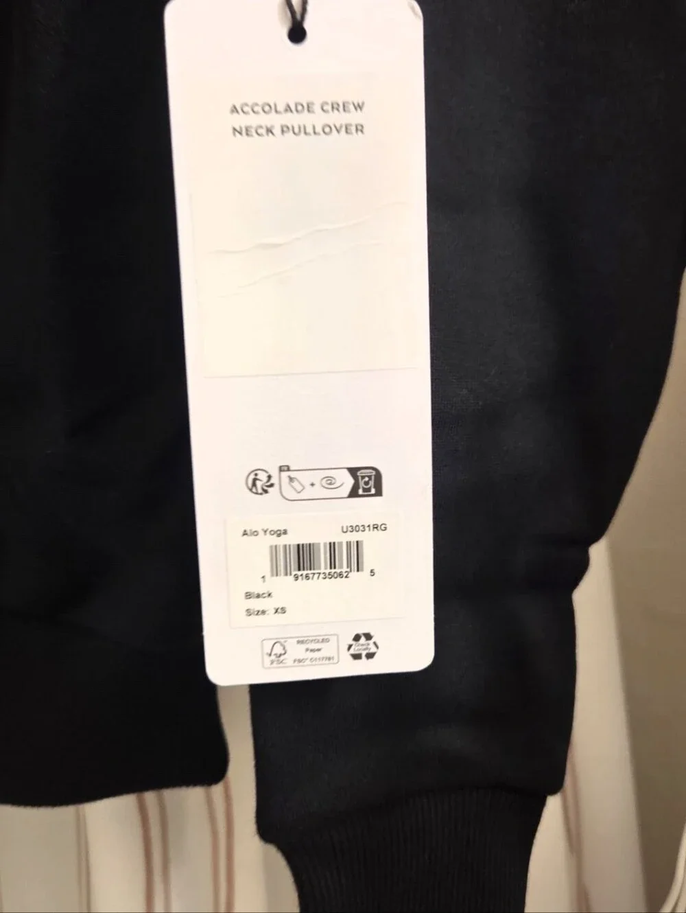 NWT ALO Accolade Crewneck Pullover